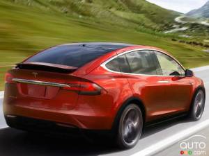 Tesla Drops Model X Price Again in Canada